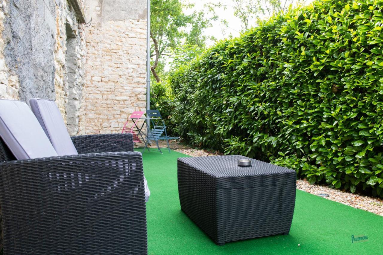 Naturel : Studio calme et agréable Les Bordes Exterior foto